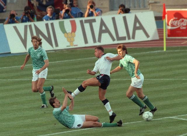 进行严格评 进行严格评