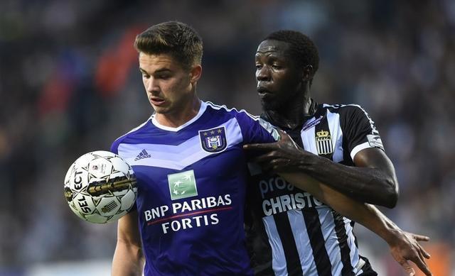 中无疑是非 中无疑是非