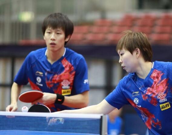 罗马诺：里昂想要租借+选择性买断引进卡瓦略，遭布伦特福德拒绝